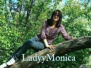 LadyyMonica