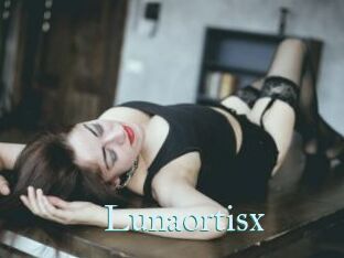 Lunaortisx