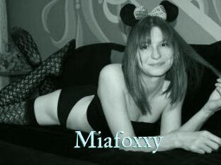 Miafoxxy