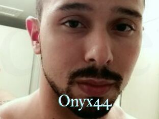 Onyx44